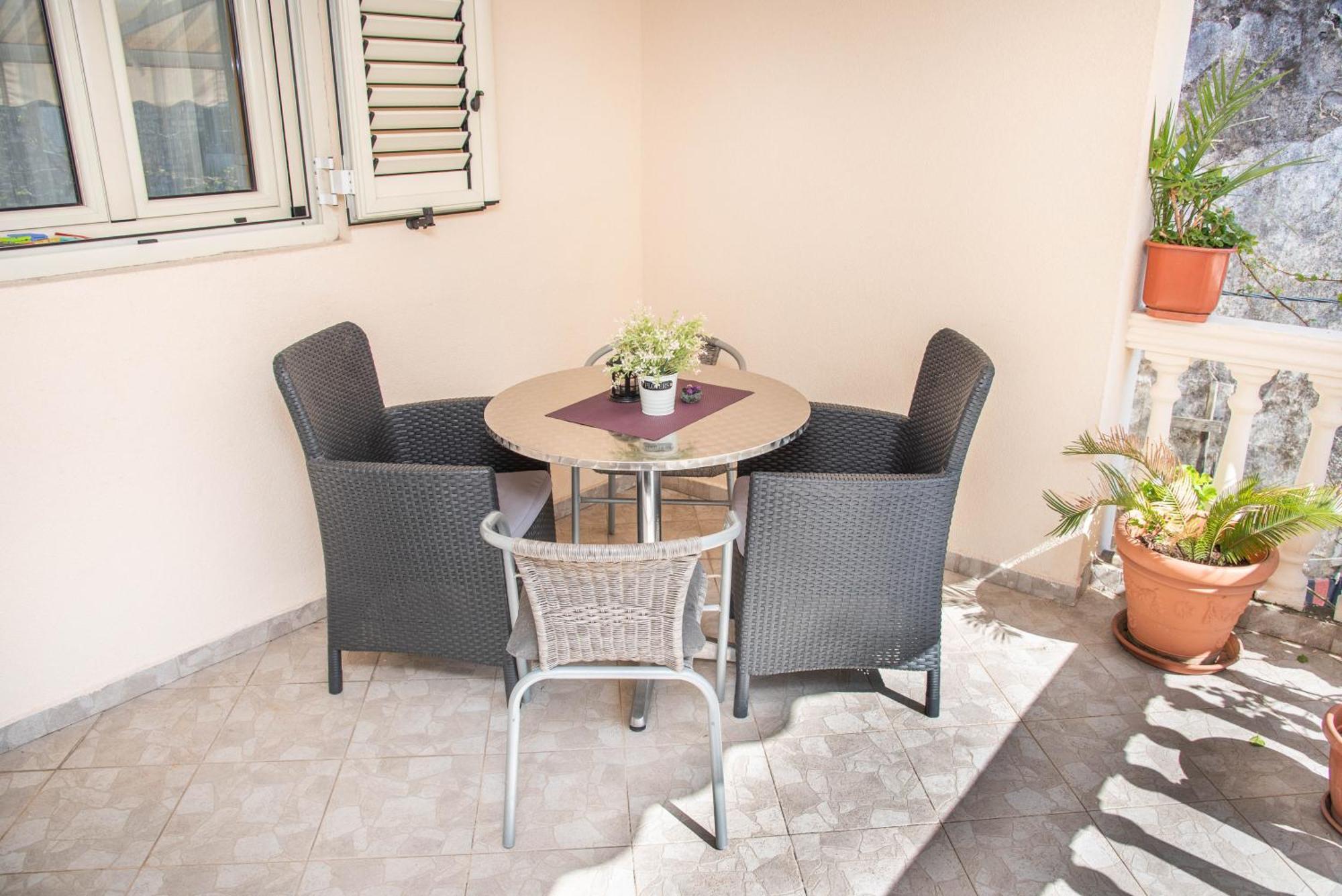 S&P City Center Apartments Kotor Bagian luar foto