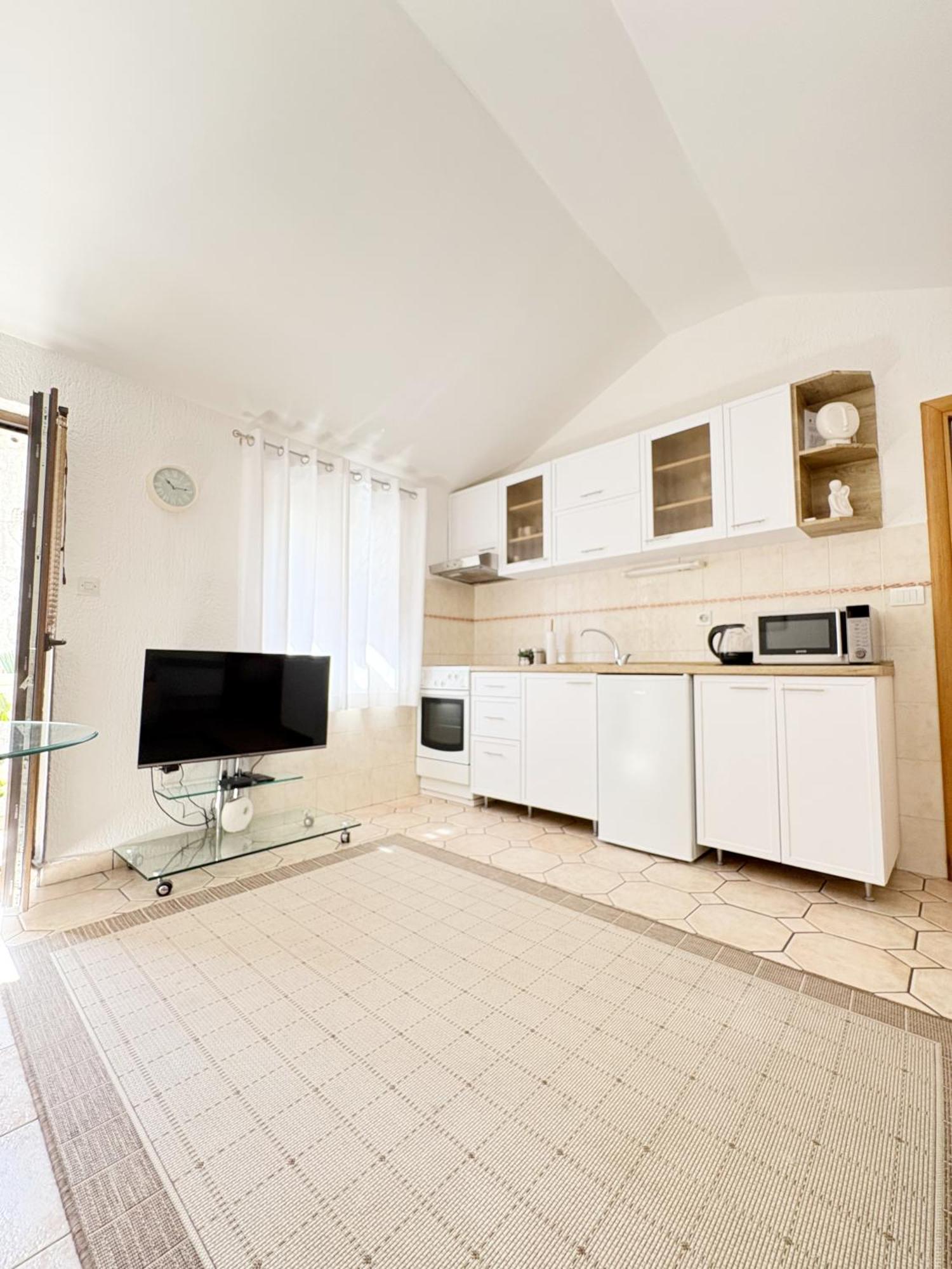 S&P City Center Apartments Kotor Bagian luar foto