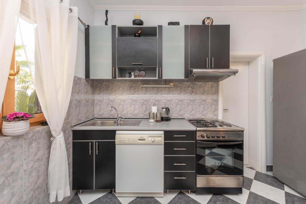S&P City Center Apartments Kotor Bagian luar foto
