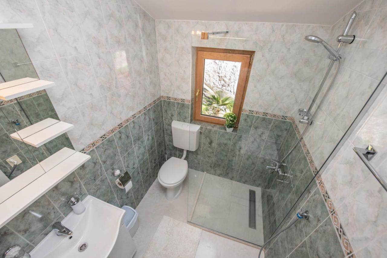 S&P City Center Apartments Kotor Bagian luar foto